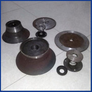 三合長(zhǎng)期批發(fā)供應(yīng)高品質(zhì)沖壓摩擦頭 沖壓摩擦頭廠家以科技促生產(chǎn),以誠(chéng)信促發(fā)展,產(chǎn)品銷往全國(guó),質(zhì)量 圖片_高清圖_細(xì)節(jié)圖-鹽山縣三合輸送機(jī)械廠 -