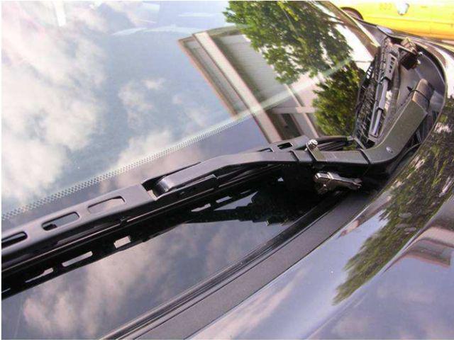 有骨雨刮和無骨雨刮究竟有什么區別?